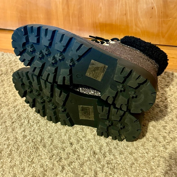 JustFab Jane Glitter Lace-Up Boot Women’s Size 9.5 Faux Fur Black - Picture 7 of 8